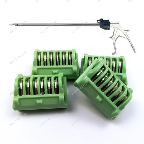 Instruments chirurgicaux laparoscopiques: clips médicaux jetables en titane, petit, moyen, moyen plat, grand